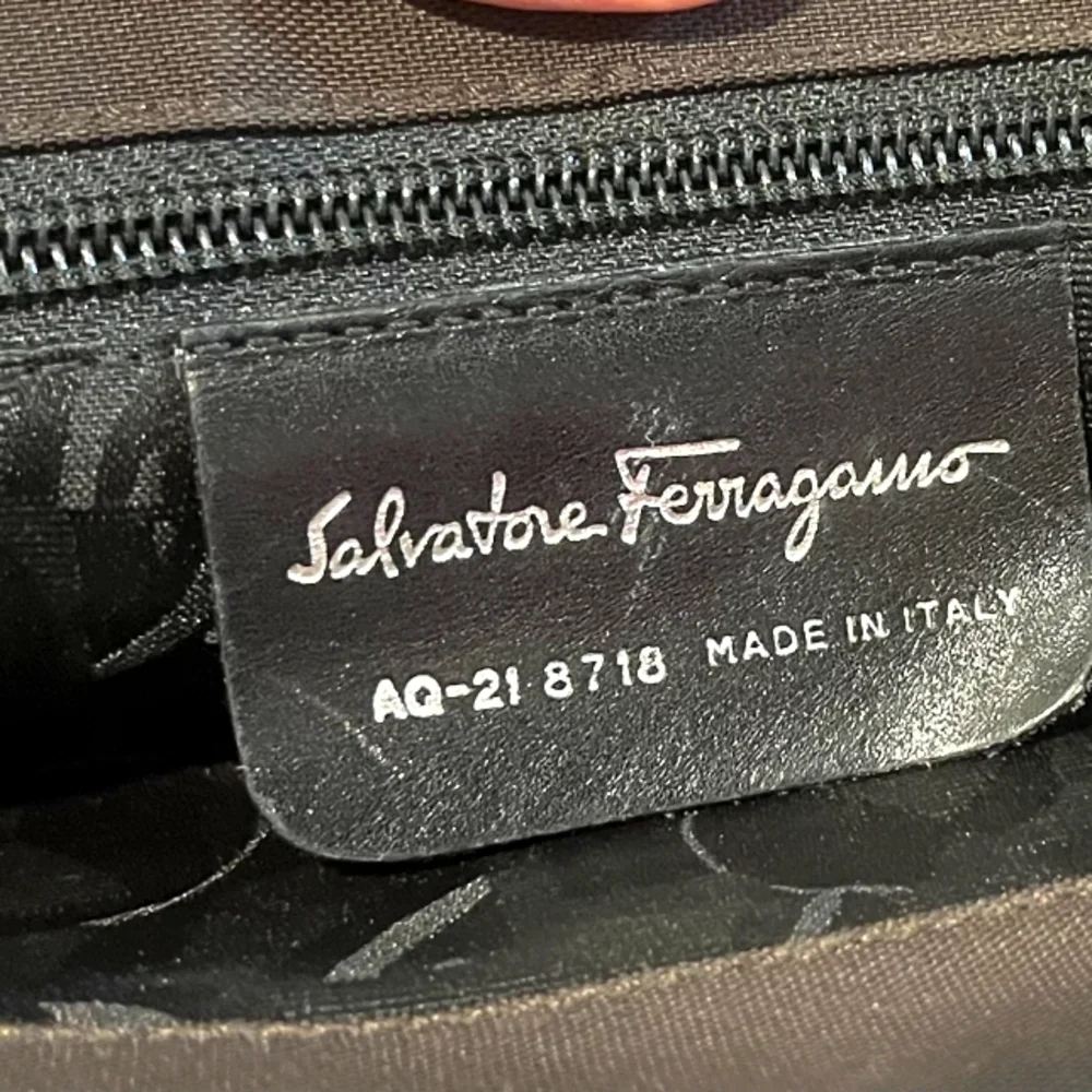 Luxurious Salvatore Ferragamo Vara Shoulder Bag in Dk Brown Nylon & Leat…
